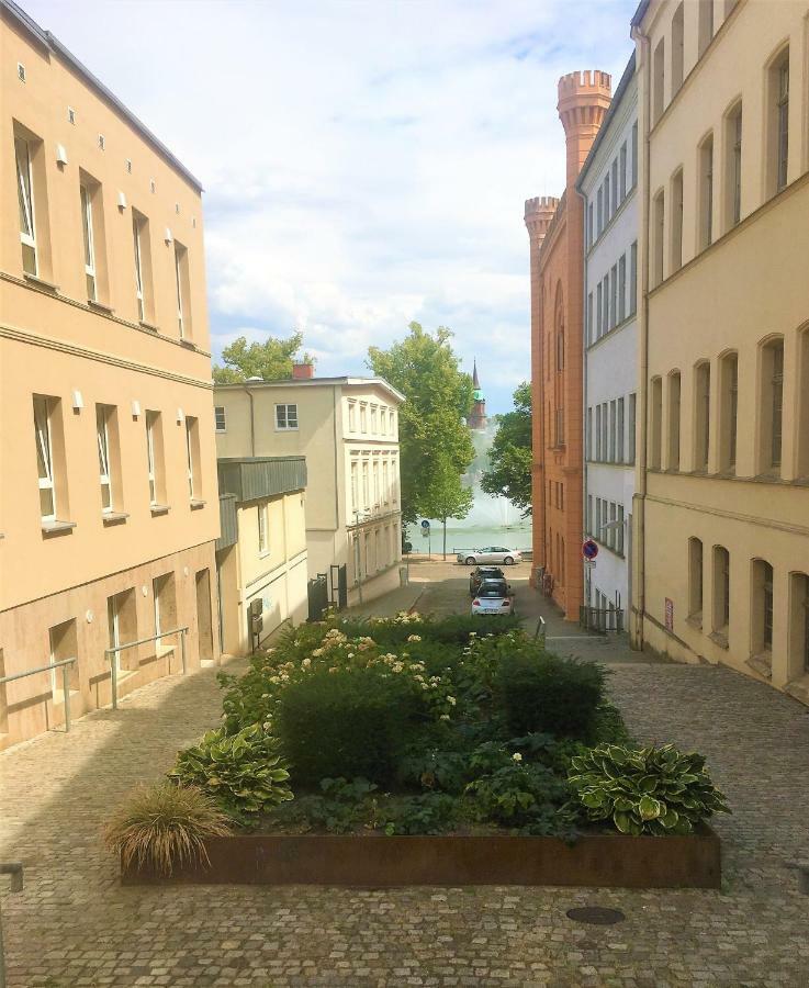 Schwerin Apartment Am Pfaffenteich Εξωτερικό φωτογραφία
